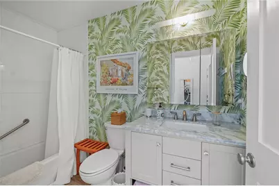 26 West Narragansett Avenue #4, Newport, RI 02840 - Photo 15