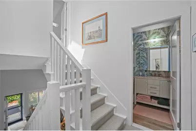 26 West Narragansett Avenue #4, Newport, RI 02840 - Photo 13