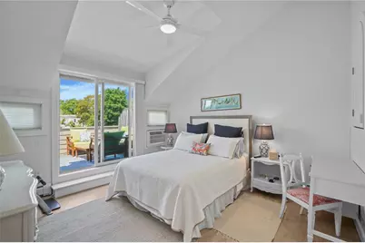 26 West Narragansett Avenue #4, Newport, RI 02840 - Photo 19