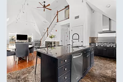 1000 Chapel View Boulevard #313, Cranston, RI 02920 - Photo 9