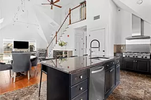 1000 Chapel View Blvd, Cranston, RI 02920 - Photo 9
