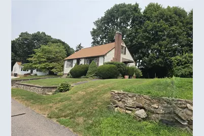 25 Linwood Street, West Warwick, RI 02893 - Photo 21