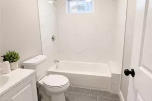 31 Vandewater St, Providence, RI 02908 - Photo 7