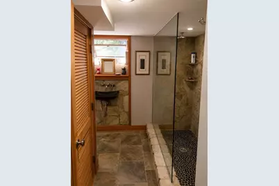 217 Fourth Street, Providence, RI 02906 - Photo 29