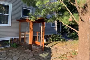 217 4th St, Providence, RI 02906 - Photo 23