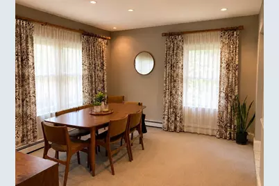 217 Fourth Street, Providence, RI 02906 - Photo 15