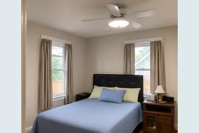 217 Fourth Street, Providence, RI 02906 - Photo 7
