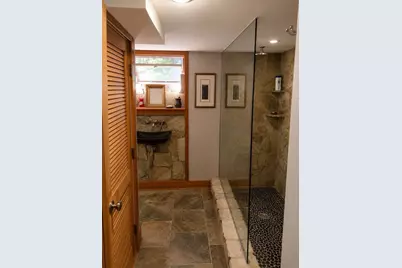 217 Fourth Street, Providence, RI 02906 - Photo 31