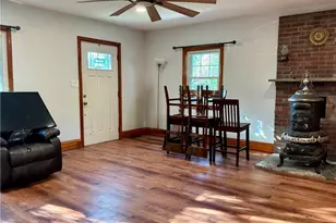 190 E Shore Dr, Exeter, RI 02822 - Photo 7