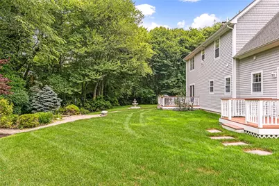 15 Kendall Court, Narragansett, RI 02882 - Photo 3