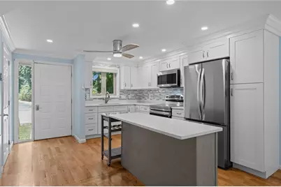 335 South Pier Road Road #3B, Narragansett, RI 02882 - Photo 5