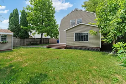 86 Mowry Avenue, East Providence, RI 02914 - Photo 7