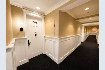 1000 Chapel View Boulevard #308, Cranston, RI 02920 - Photo 31