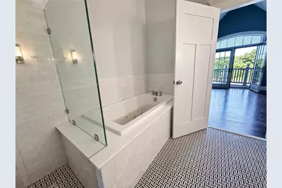 1000 Chapel View Boulevard #308, Cranston, RI 02920 - Photo 13