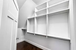 1000 Chapel View Blvd, Cranston, RI 02920 - Photo 11