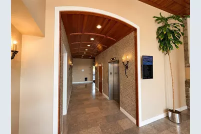 1000 Chapel View Boulevard #308, Cranston, RI 02920 - Photo 21