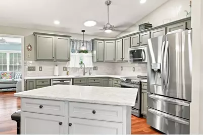 77 Capwell Avenue, Woonsocket, RI 02895 - Photo 9