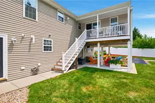 77 Capwell Ave, Woonsocket, RI 02895 - Photo 5