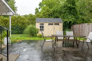 57 Bolton St, Cranston, RI 02920 - Photo 5