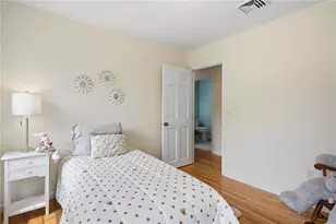 136 Holly Hills Ln, North Kingstown, RI 02874 - Photo 25