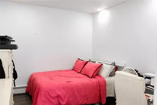 31 Yeoman Ave, Cranston, RI 02920 - Photo 11