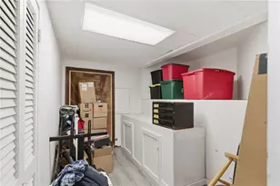 31 Yeoman Ave, Cranston, RI 02920 - Photo 25