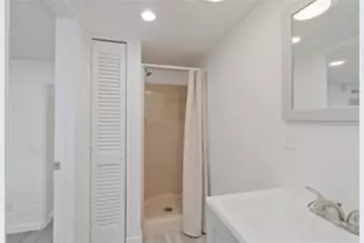 31 Yeoman Avenue, Cranston, RI 02920 - Photo 25