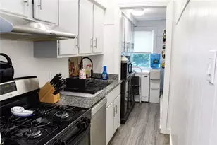 31 Yeoman Ave, Cranston, RI 02920 - Photo 17