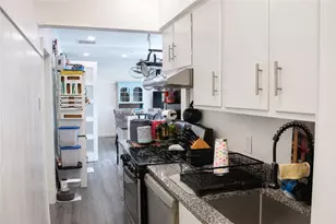 31 Yeoman Ave, Cranston, RI 02920 - Photo 19