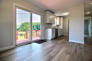 30 Brandywine Dr, Westerly, RI 02891 - Photo 5
