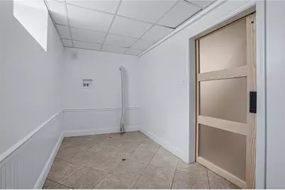 902 Main Street, West Warwick, RI 02893 - Photo 25