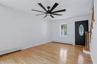 902 Main St, West Warwick, RI 02893 - Photo 11