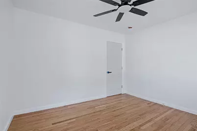 902 Main Street, West Warwick, RI 02893 - Photo 19