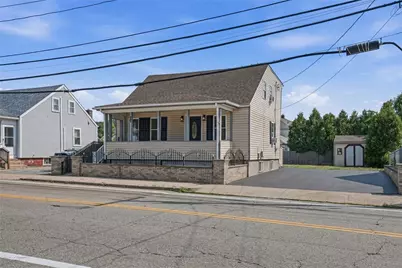 902 Main Street, West Warwick, RI 02893 - Photo 31