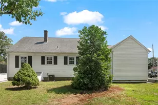 23 Fatima Dr, Bristol, RI 02809 - Photo 31