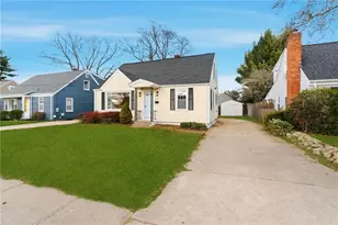 228 London Ave, Pawtucket, RI 02861 - Photo 31