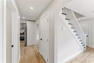 228 London Ave, Pawtucket, RI 02861 - Photo 13
