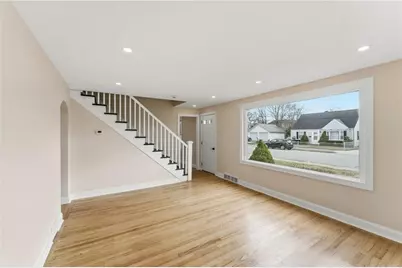228 London Avenue, Pawtucket, RI 02861 - Photo 11
