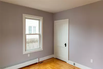 10 Island Avenue, East Providence, RI 02916 - Photo 11