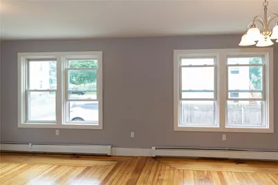 10 Island Avenue, East Providence, RI 02916 - Photo 9