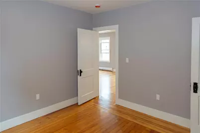 10 Island Avenue, East Providence, RI 02916 - Photo 13