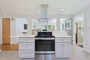 15 Austin Dr, Cumberland, RI 02864 - Photo 7