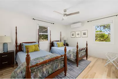 240 Matunuck Beach Road, South Kingstown, RI 02879 - Photo 19
