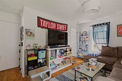 13 Hall Avenue #B, Newport, RI 02840 - Photo 3