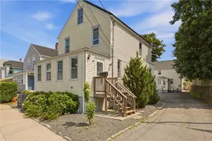 13 Hall Ave, Newport, RI 02840 - Photo 1