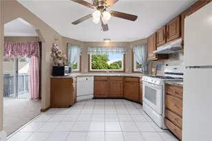 53 Patrick H Quinn Dr, West Warwick, RI 02893 - Photo 3