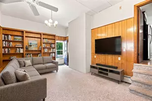 19 Benson Ave, Warwick, RI 02888 - Photo 17