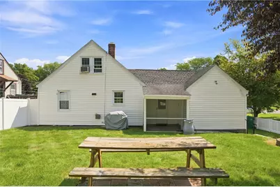 74 Macarthur Road, Woonsocket, RI 02895 - Photo 33