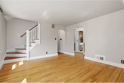 74 Macarthur Road, Woonsocket, RI 02895 - Photo 9