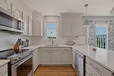 224 Oliphant Lane #B, Middletown, RI 02842 - Photo 5